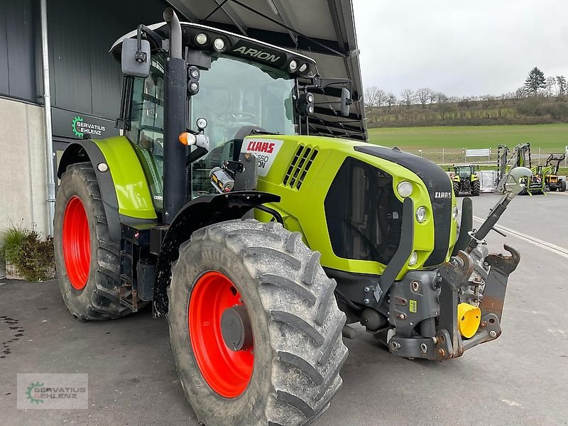 Traktor des Typs CLAAS Arion 650 CEBIS mit Fronthydraulik / Zapfwelle / Konsolen, Gebrauchtmaschine in Rittersdorf (Bild 2)