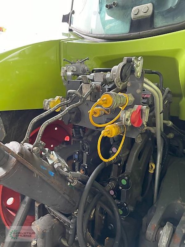 Traktor des Typs CLAAS Arion 650 CEBIS mit Fronthydraulik / Zapfwelle / Konsolen, Gebrauchtmaschine in Rittersdorf (Bild 7)
