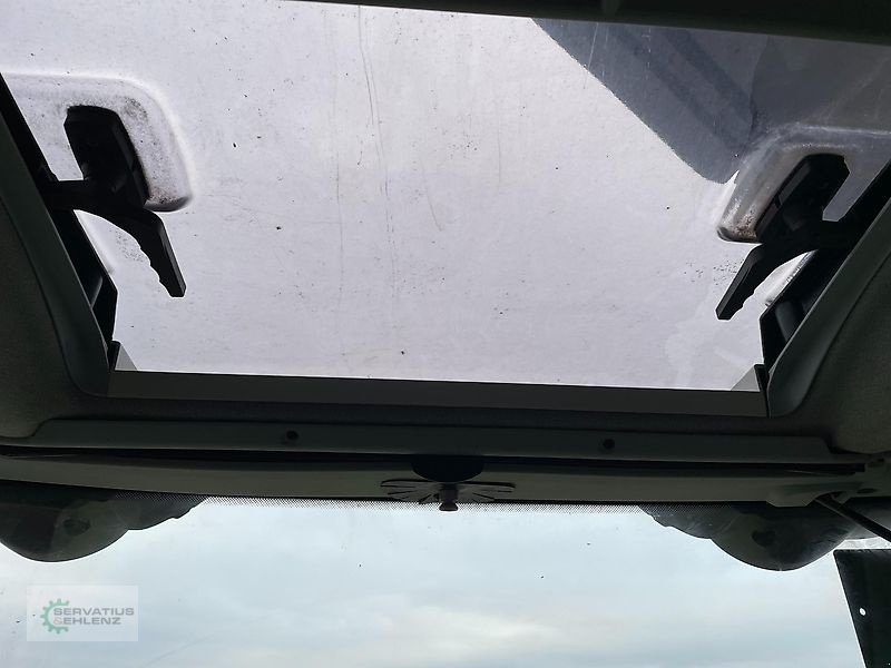 Traktor des Typs CLAAS Arion 650 CEBIS mit Fronthydraulik / Zapfwelle / Konsolen, Gebrauchtmaschine in Rittersdorf (Bild 13)