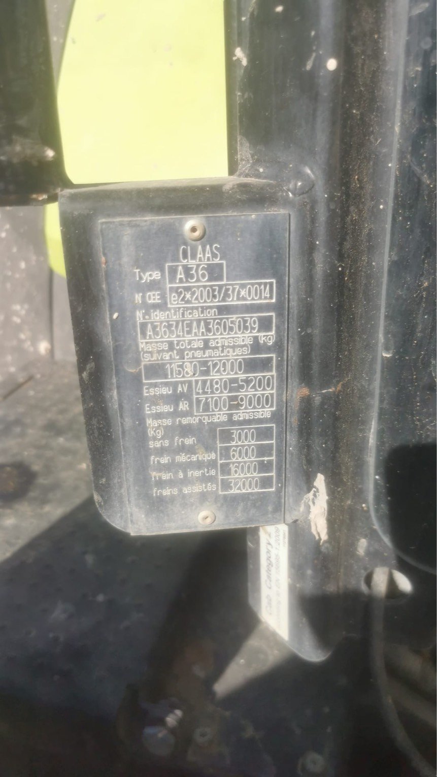 Traktor от тип CLAAS ARION 650 CEBIS, Gebrauchtmaschine в ORLEIX (Снимка 7)