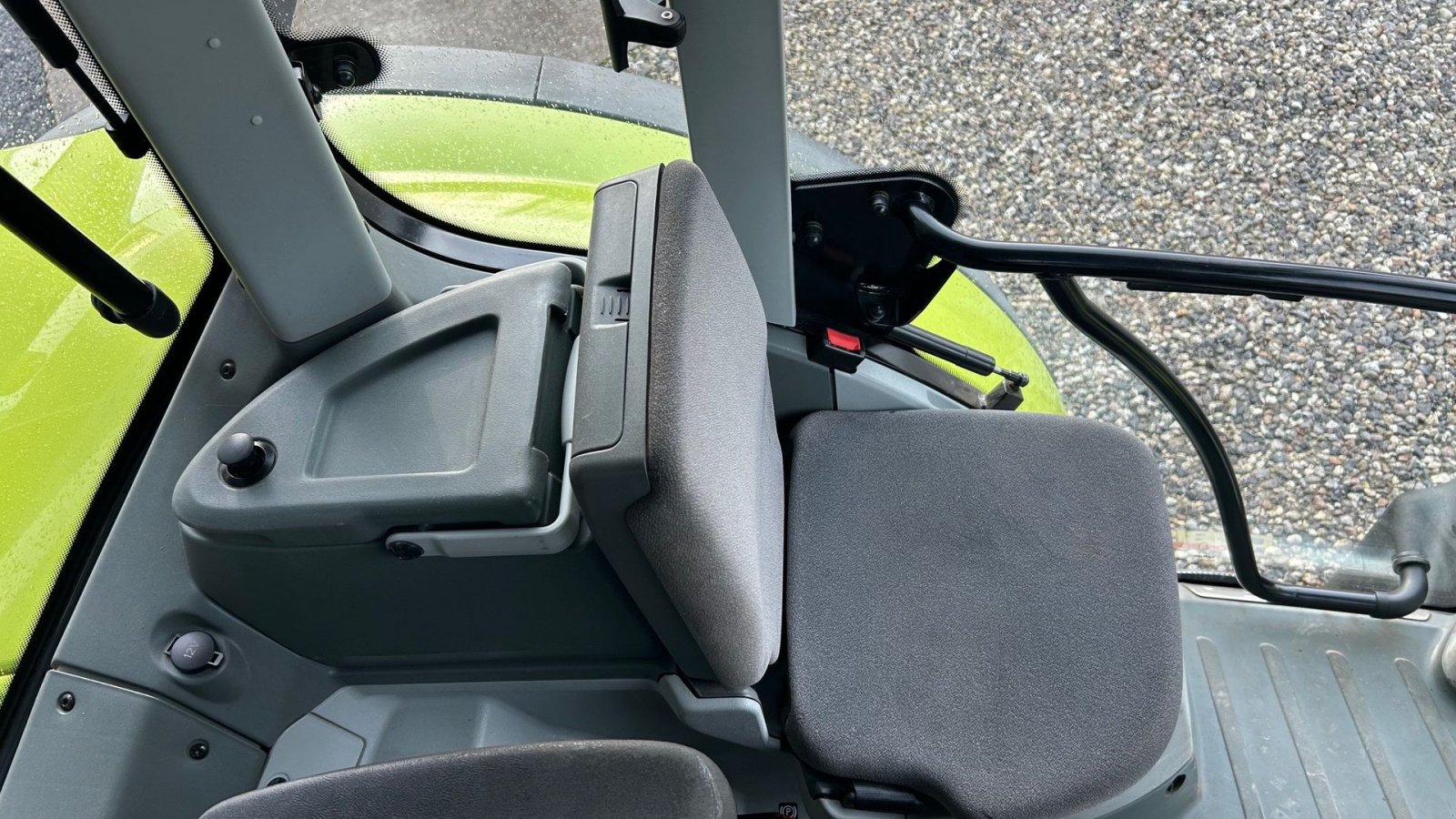 Traktor des Typs CLAAS Arion 650 Cebis, Gebrauchtmaschine in Thorsø (Bild 21)