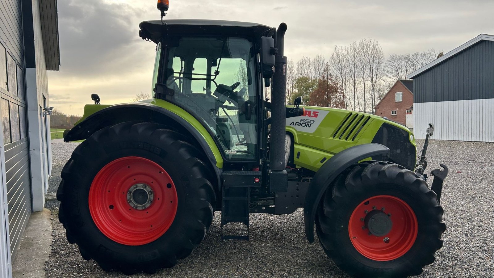 Traktor van het type CLAAS Arion 650 Cebis, Gebrauchtmaschine in Thorsø (Foto 9)