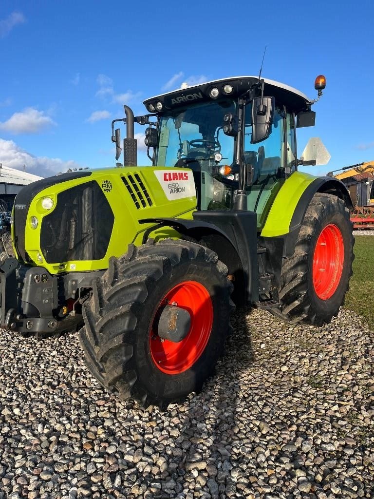 Traktor of the type CLAAS ARION 650 CIS+, Gebrauchtmaschine in Ringe (Picture 4)