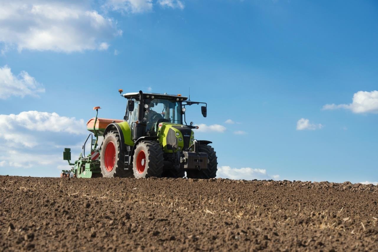 Traktor des Typs CLAAS ARION 650 CIS+, Gebrauchtmaschine in Hinnerup (Bild 3)