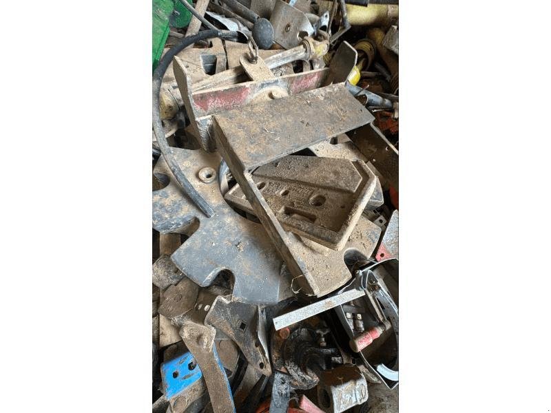 Traktor от тип CLAAS ARION 650 CIS+, Gebrauchtmaschine в Richebourg (Снимка 5)