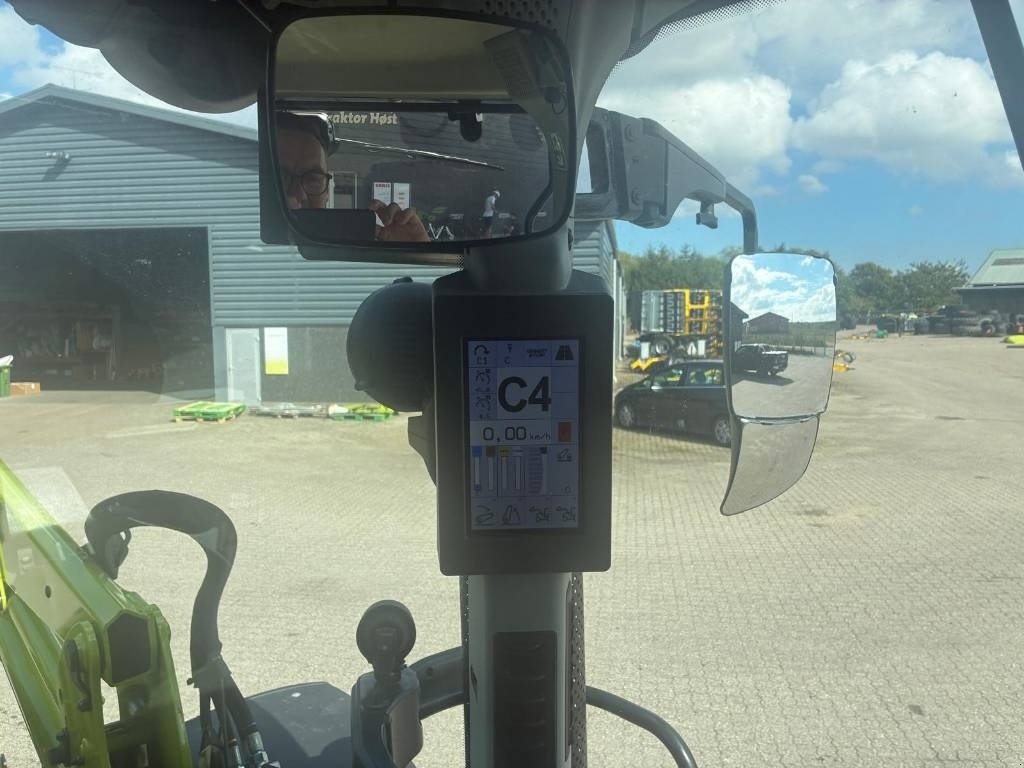 Traktor типа CLAAS ARION 650 CIS+, Gebrauchtmaschine в Aalestrup (Фотография 9)