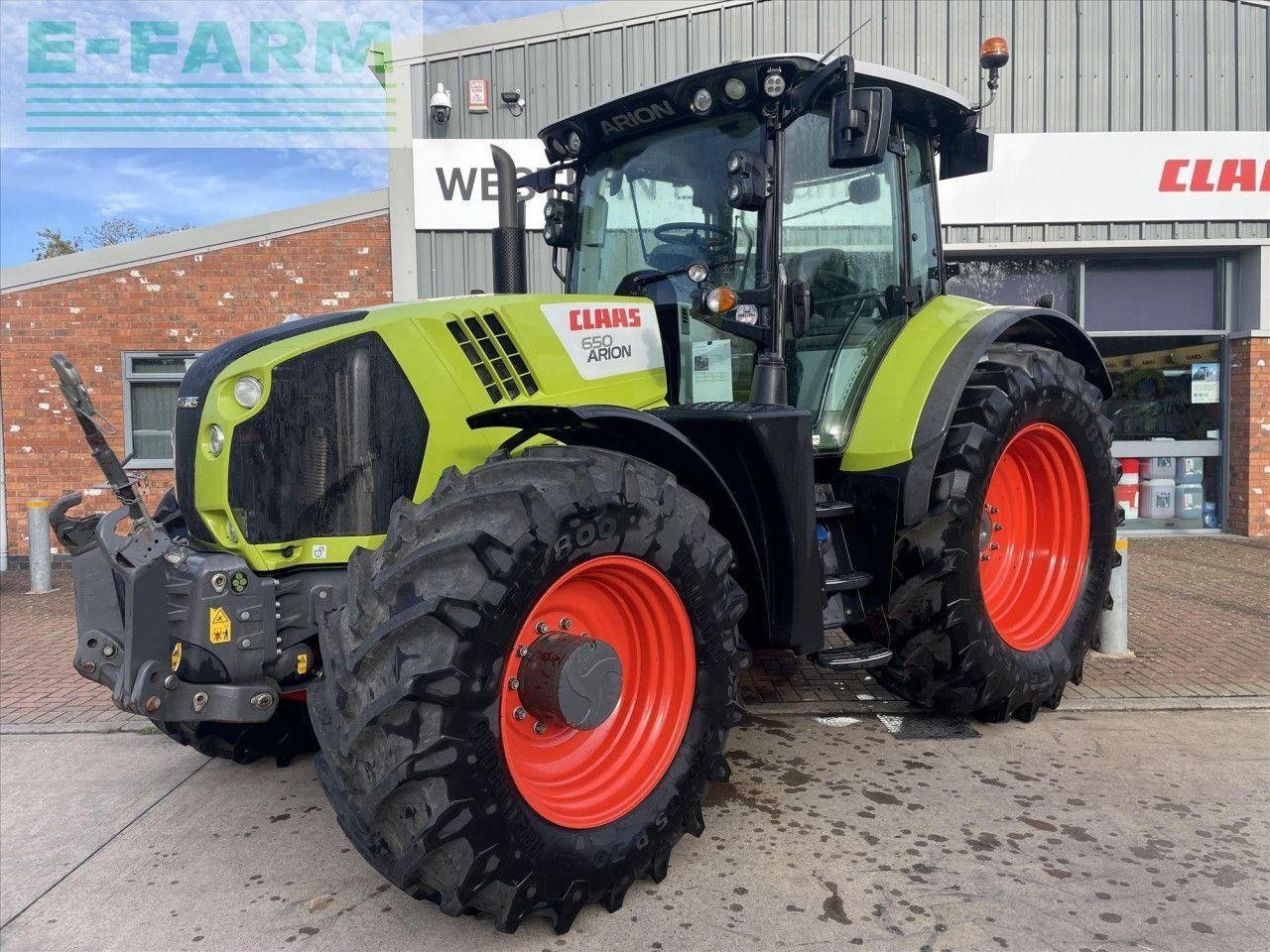 Traktor van het type CLAAS ARION 650 CIS + CIS+, Gebrauchtmaschine in CIRENCESTER (Foto 4)