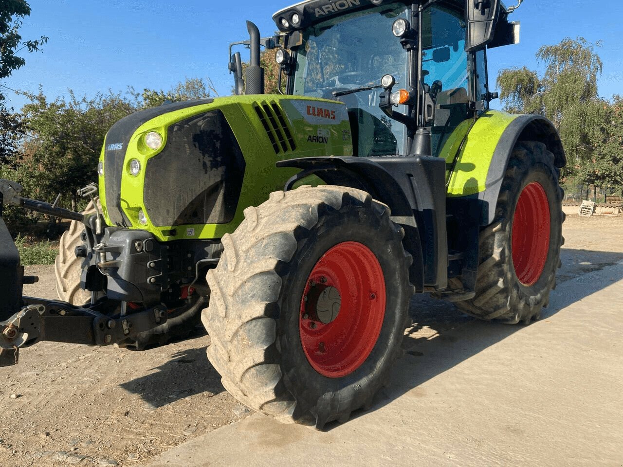 Traktor a típus CLAAS ARION 650 CIS CONCEPT, Gebrauchtmaschine ekkor: ST CLEMENT DE LA PLACE (Kép 1)