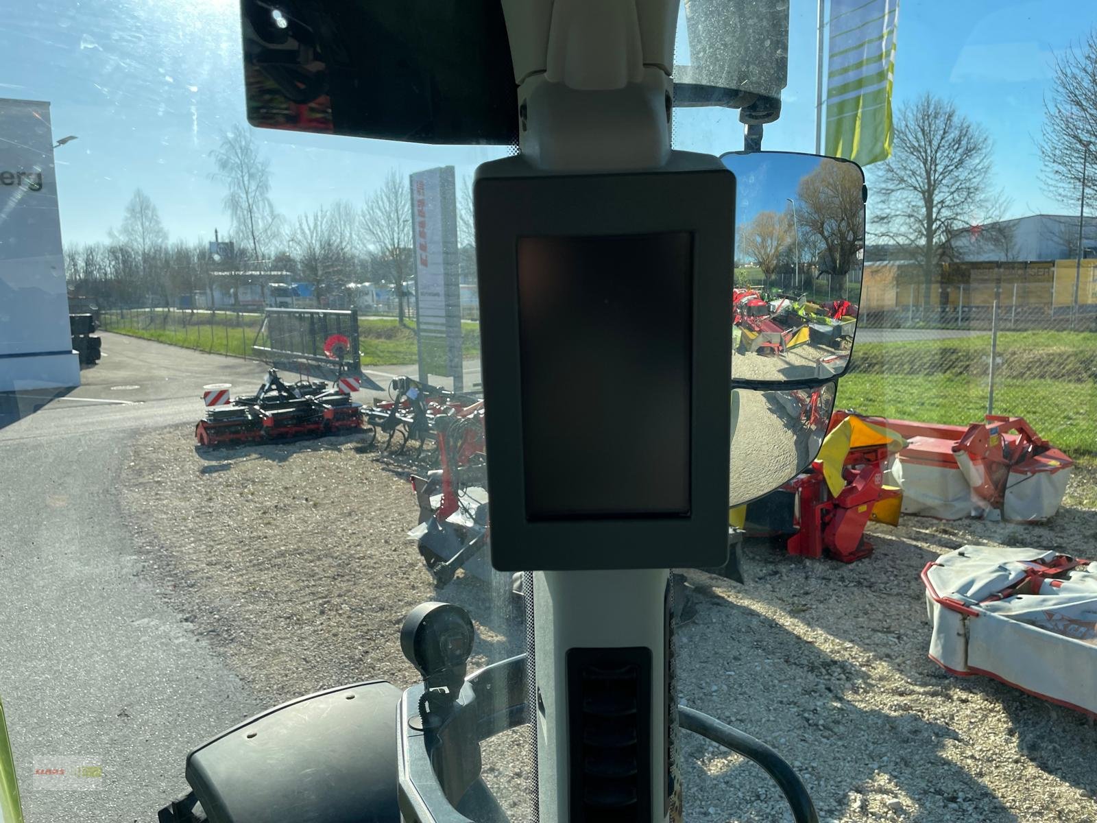 Traktor des Typs CLAAS Arion 650 CIS+ E-FARM Auktion, Gebrauchtmaschine in Langenau (Bild 10)