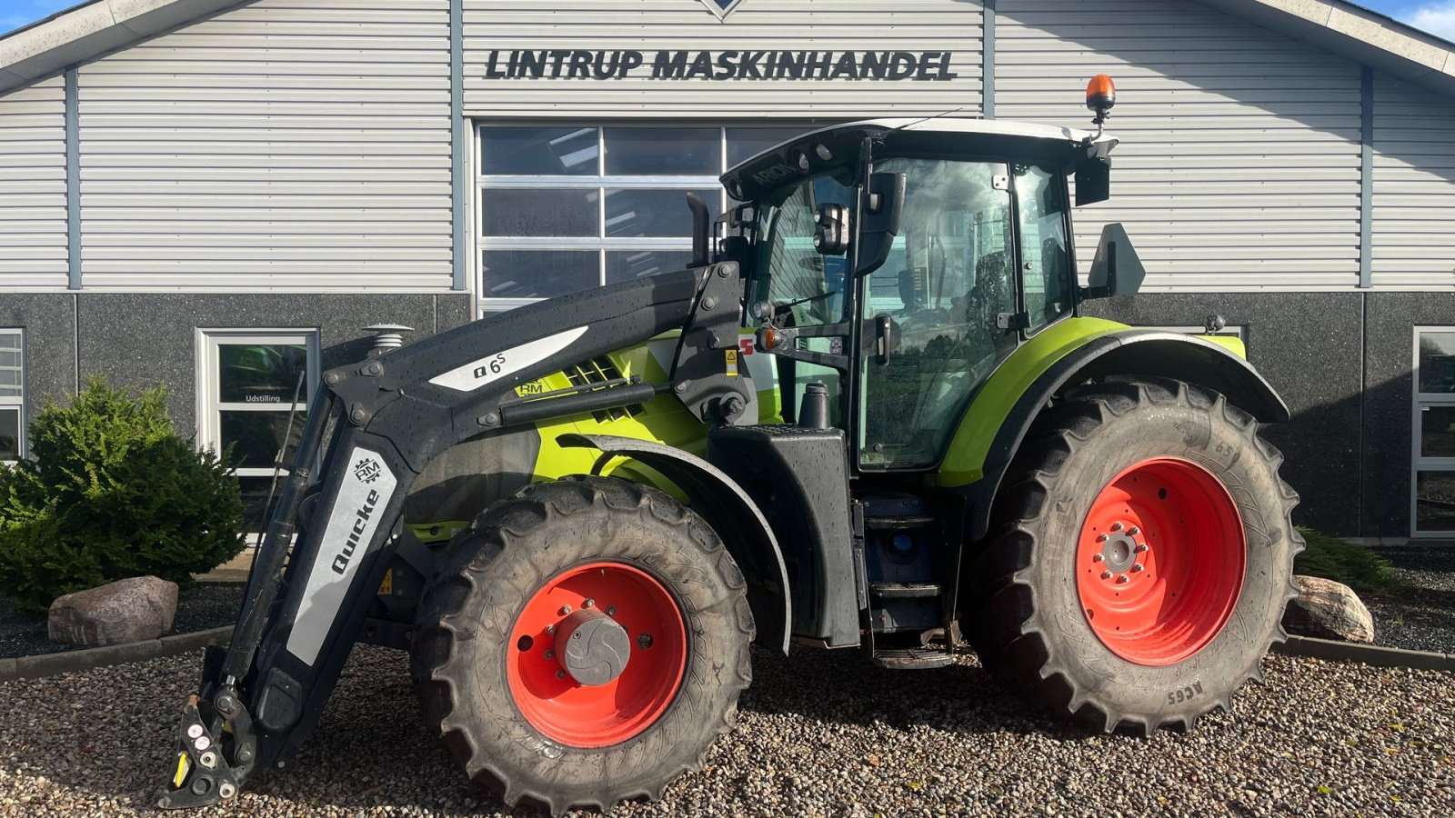 Traktor Türe ait CLAAS ARION 650 CIS+ Focus med frontlift og frontlæsser, Gebrauchtmaschine içinde Lintrup (resim 1)