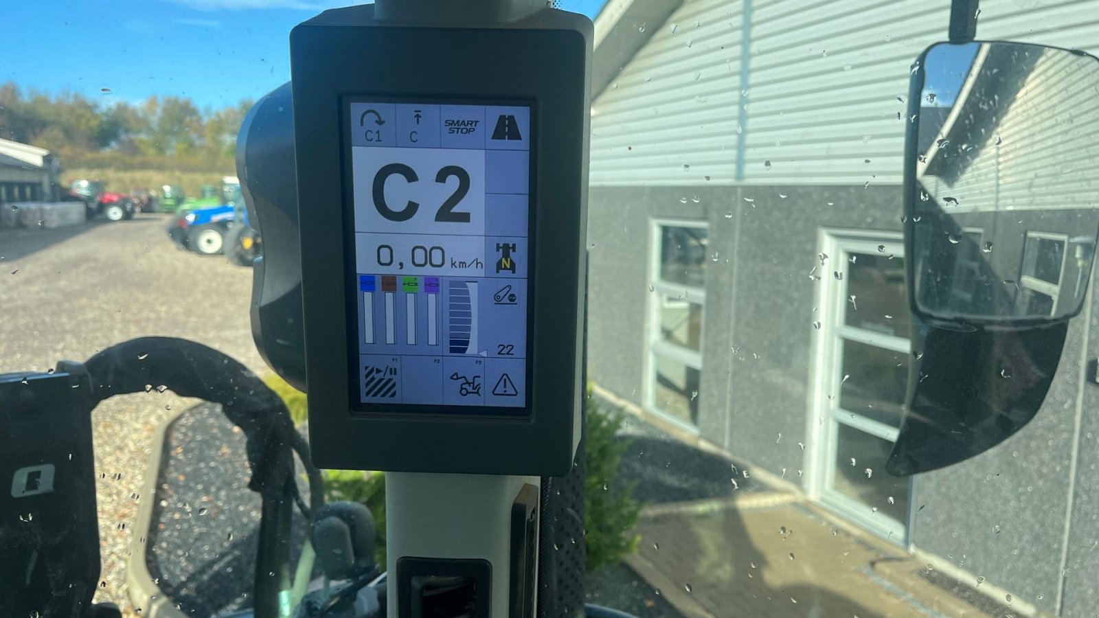 Traktor Türe ait CLAAS ARION 650 CIS+ Focus med frontlift og frontlæsser, Gebrauchtmaschine içinde Lintrup (resim 10)