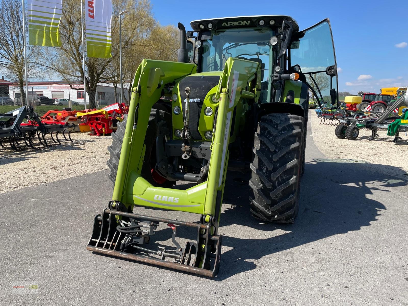 Traktor des Typs CLAAS Arion 650 CIS+ inkl. Frontlader  PREISREDUZIERT, Gebrauchtmaschine in Langenau (Bild 1)