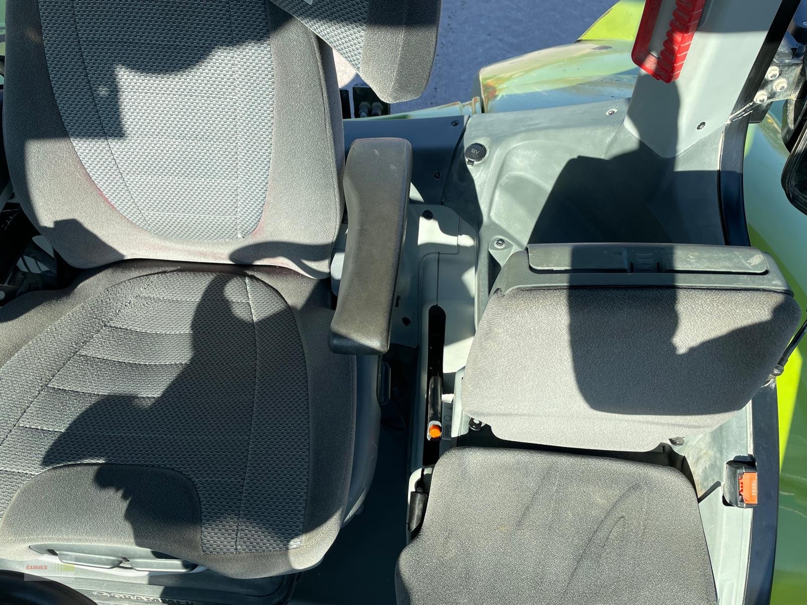 Traktor del tipo CLAAS Arion 650 CIS+  Versteigerung ab-auction, Gebrauchtmaschine In Langenau (Immagine 7)