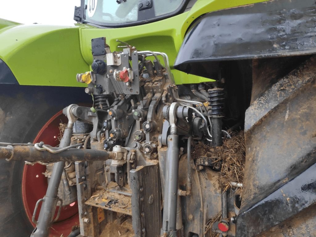 Traktor des Typs CLAAS ARION 650 CIS, Gebrauchtmaschine in MORLHON LE HAUT (Bild 5)