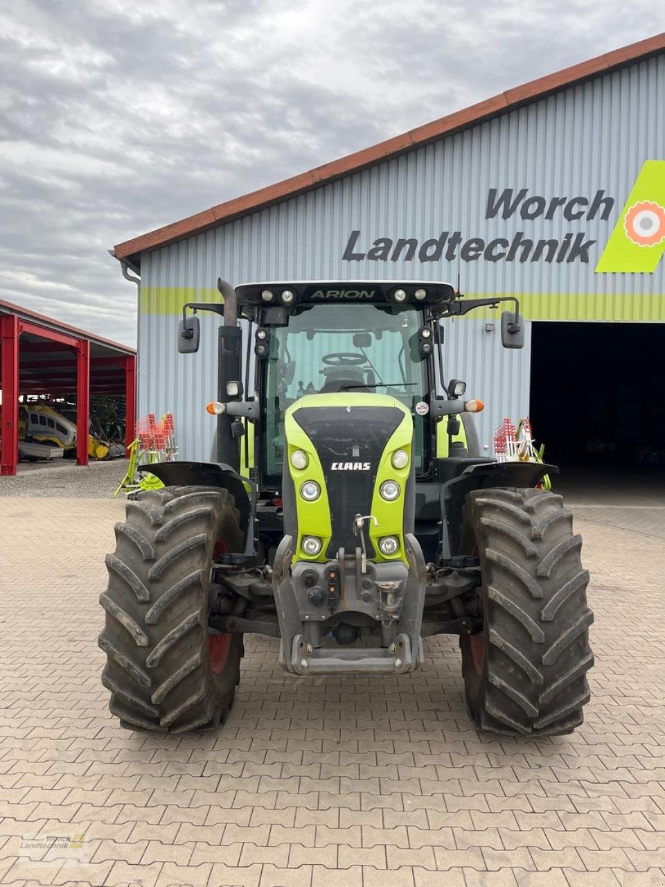 Traktor van het type CLAAS Arion 650 CIS, Gebrauchtmaschine in Schora (Foto 2)