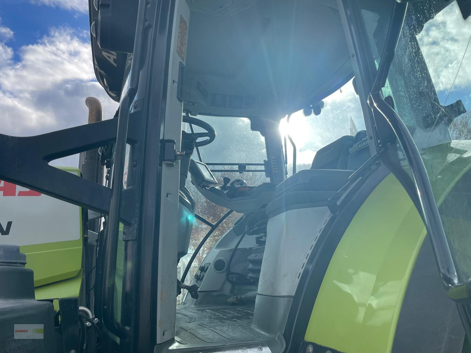 Traktor typu CLAAS Arion 650 CMATIC CEBIS  Versteigerung ab-auction, Gebrauchtmaschine w Langenau (Zdjęcie 31)