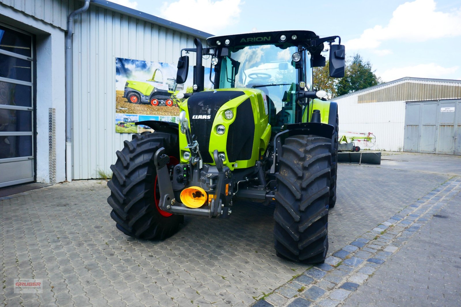 Traktor от тип CLAAS Arion 650 CMATIC CEBIS, Gebrauchtmaschine в Dorfen (Снимка 2)