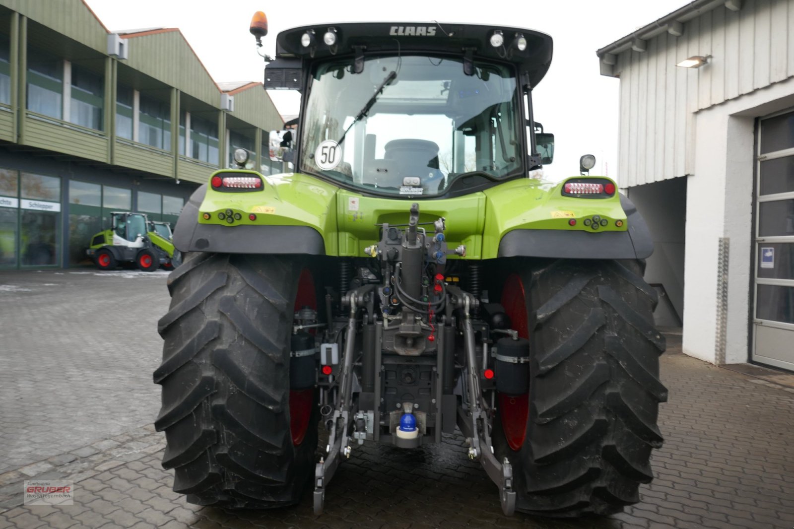 Traktor van het type CLAAS Arion 650 CMATIC mit Quicke Frontlader Q66, Gebrauchtmaschine in Dorfen (Foto 15)