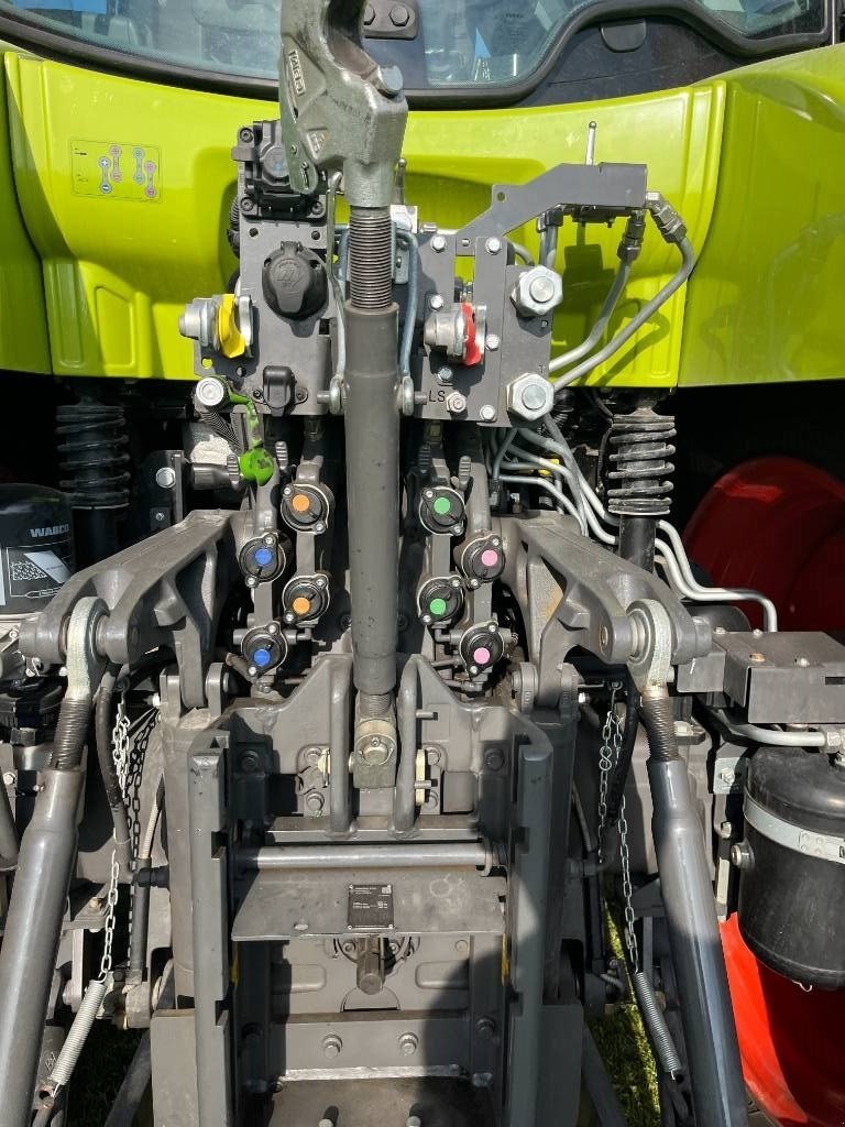 Traktor a típus CLAAS Arion 650 Cmatic, Gebrauchtmaschine ekkor: Ringe (Kép 17)