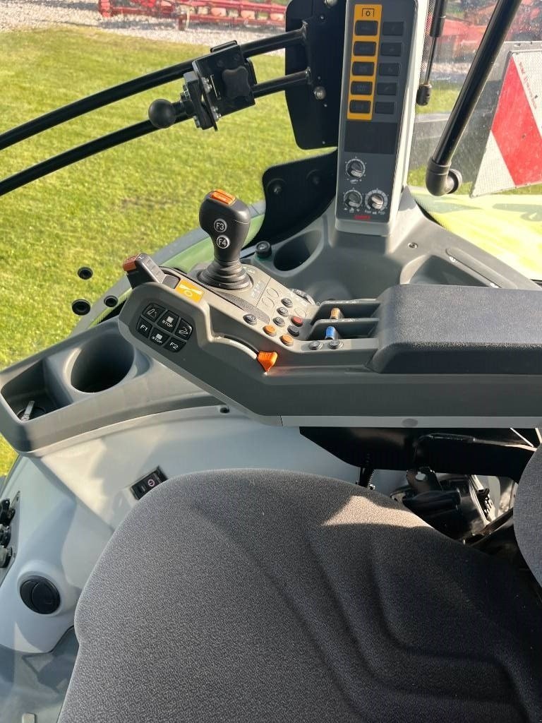 Traktor a típus CLAAS Arion 650 Cmatic, Gebrauchtmaschine ekkor: Ringe (Kép 4)