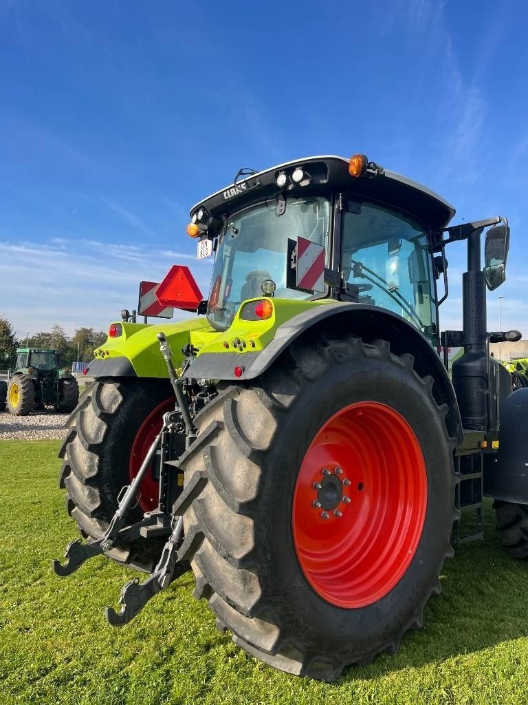 Traktor a típus CLAAS Arion 650 Cmatic, Gebrauchtmaschine ekkor: Ringe (Kép 14)