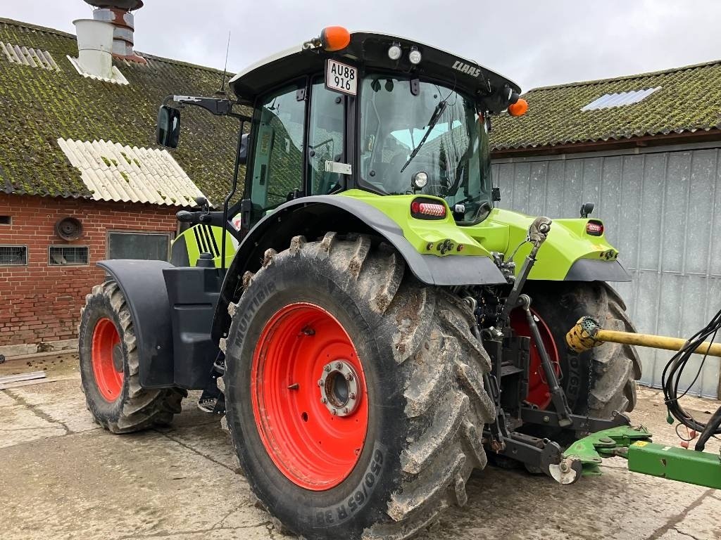 Traktor du type CLAAS Arion 650 Cmatic, Gebrauchtmaschine en Hinnerup (Photo 5)