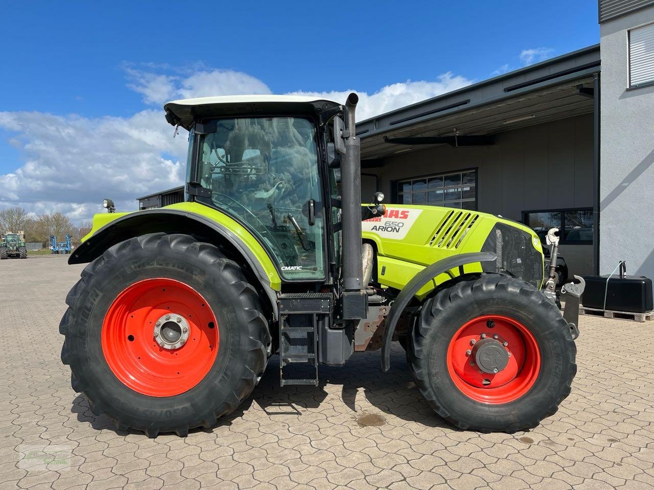 Traktor a típus CLAAS Arion 650 CMatic, Gebrauchtmaschine ekkor: Coppenbruegge (Kép 2)