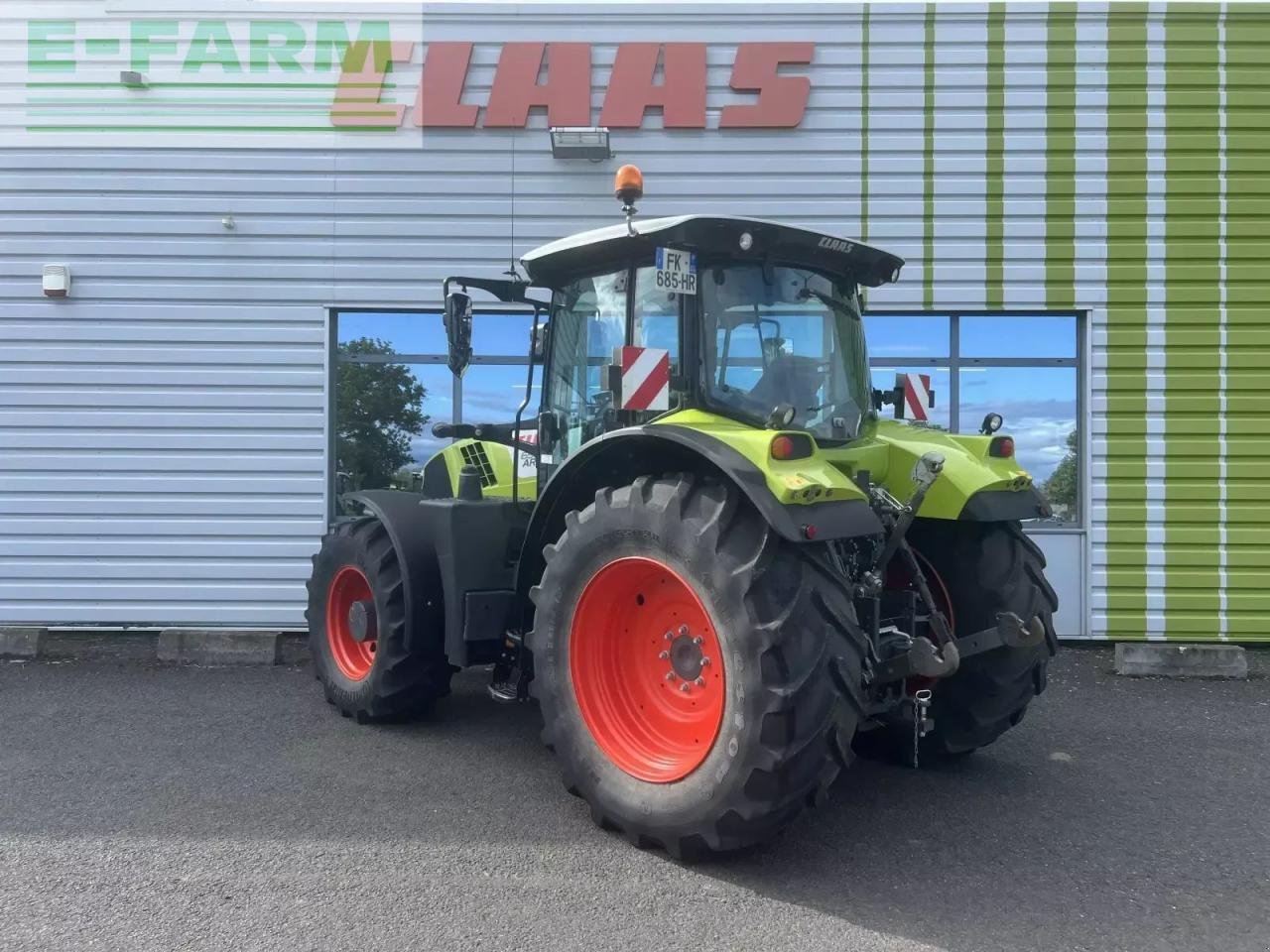Traktor типа CLAAS arion 650 concept, Gebrauchtmaschine в SAULZET (Фотография 5)