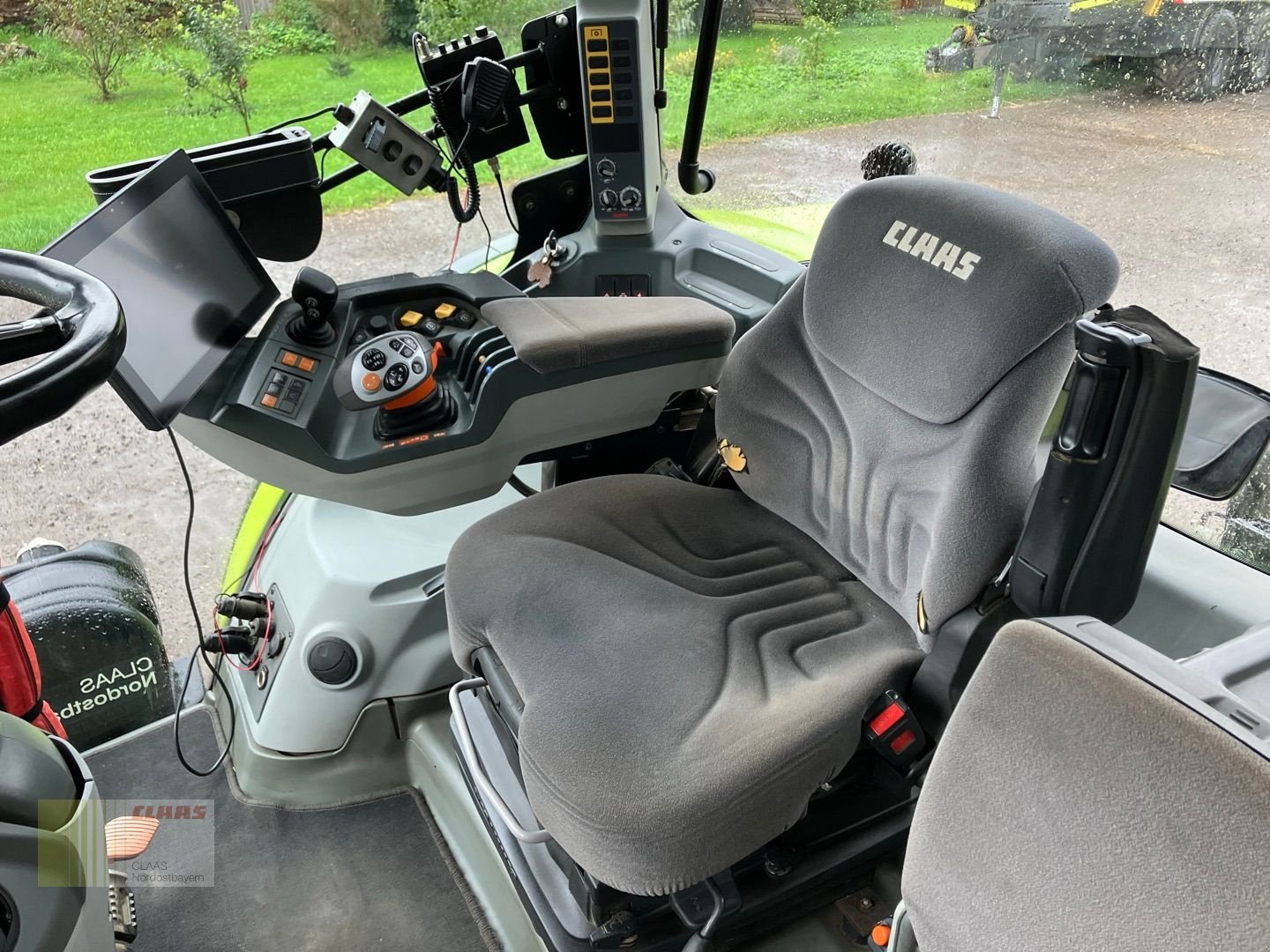 Traktor от тип CLAAS Arion 650 HEXASHIFT CEBIS, Gebrauchtmaschine в Cham (Снимка 15)