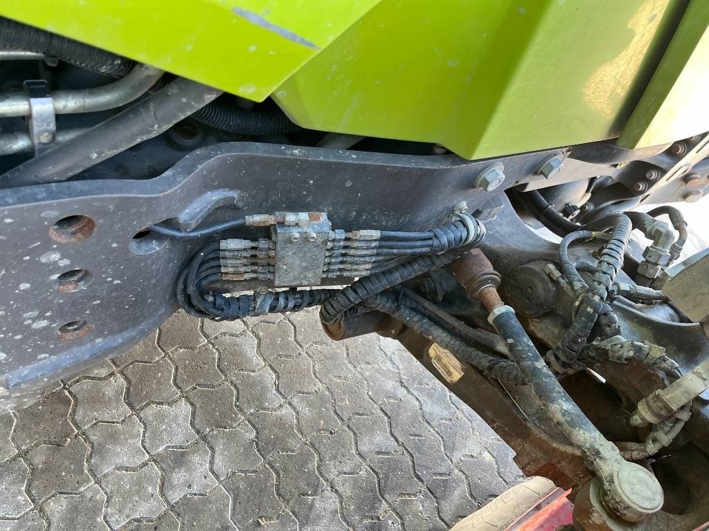 Traktor типа CLAAS Arion 650 Hexashift, Gebrauchtmaschine в Mern (Фотография 11)