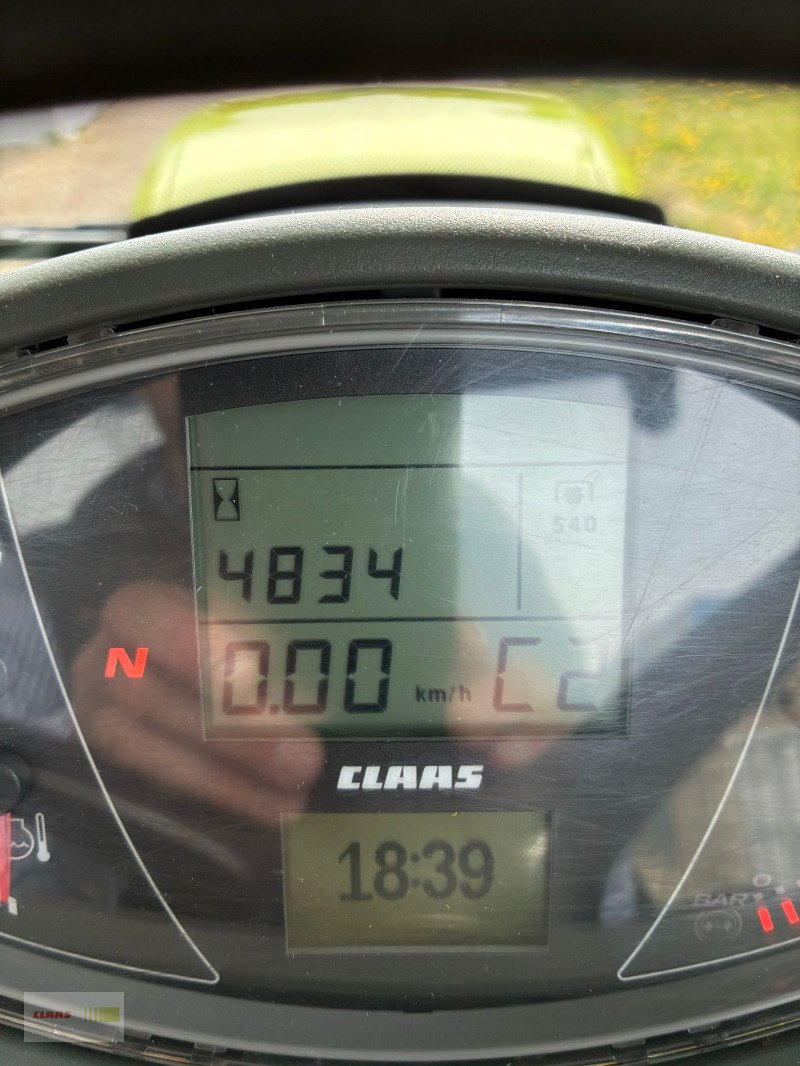 Traktor des Typs CLAAS Arion 650 Hexashift, Gebrauchtmaschine in Schwülper (Bild 11)