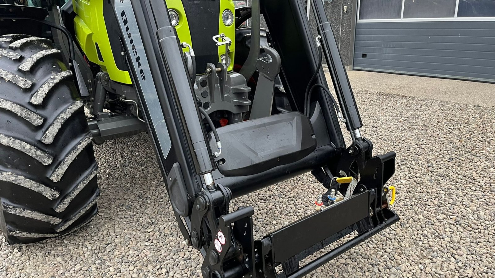 Traktor от тип CLAAS ARION 650 med frontlift og frontlæsser, Gebrauchtmaschine в Lintrup (Снимка 25)