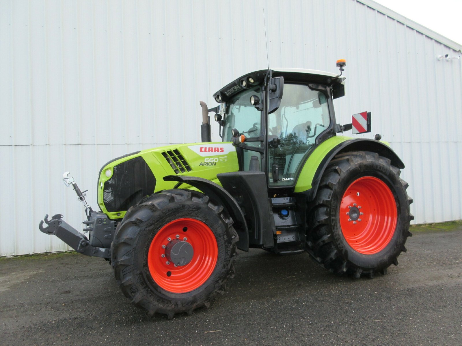 Traktor типа CLAAS ARION 650 - S5 ADVANCE, Gebrauchtmaschine в PLOUIGNEAU (Фотография 5)