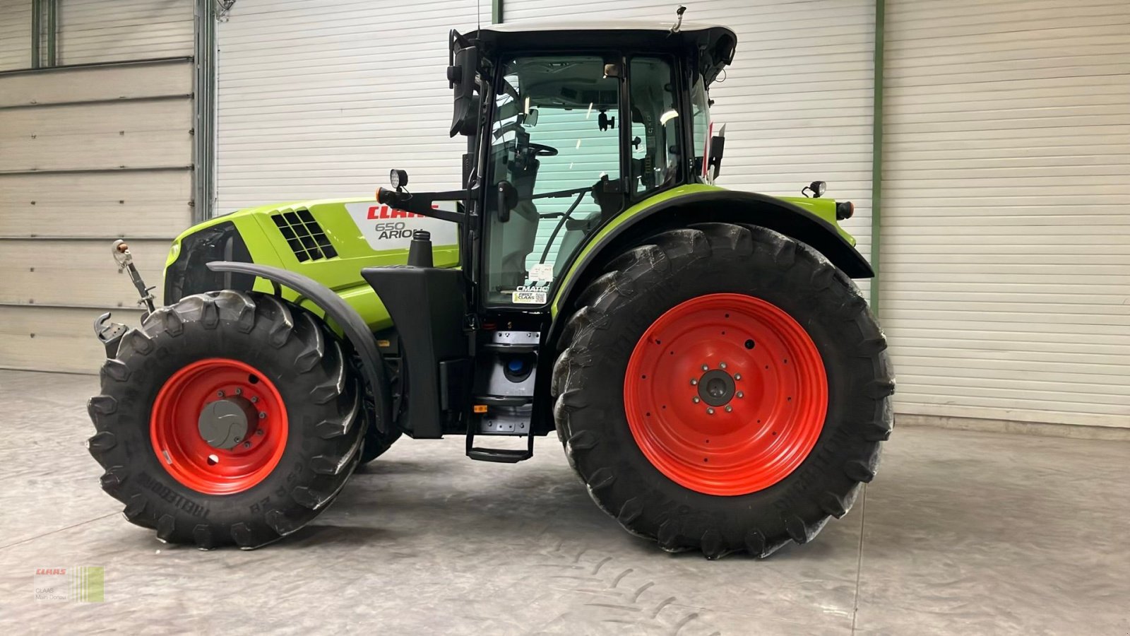 Traktor типа CLAAS ARION 650 St4 CMATIC, Gebrauchtmaschine в Vohburg (Фотография 3)
