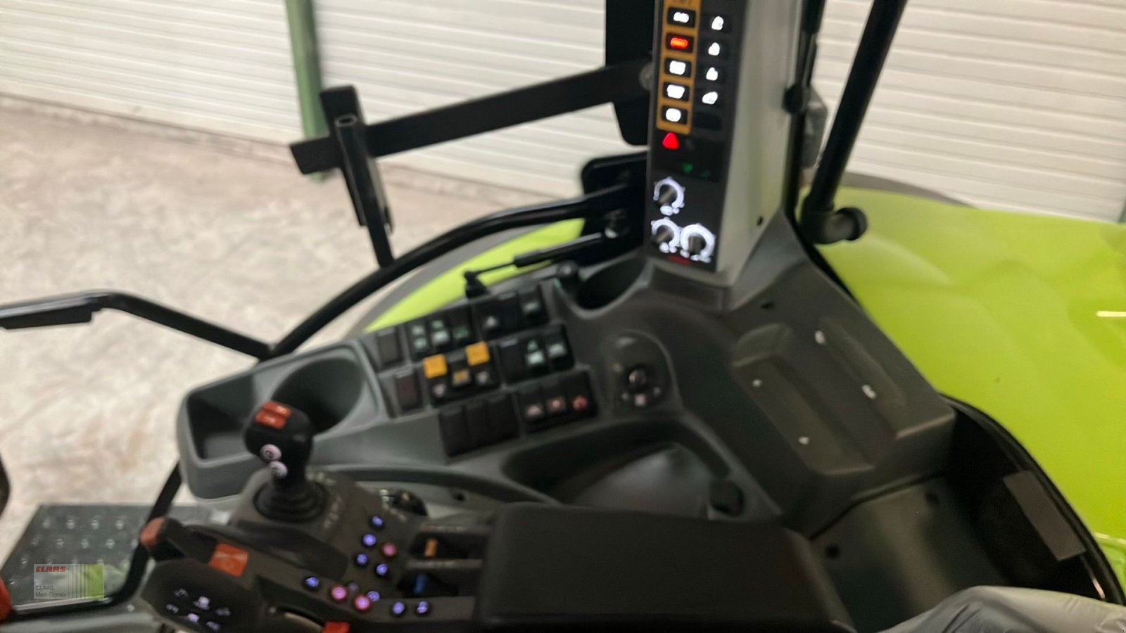 Traktor типа CLAAS ARION 650 St4 CMATIC, Gebrauchtmaschine в Vohburg (Фотография 8)