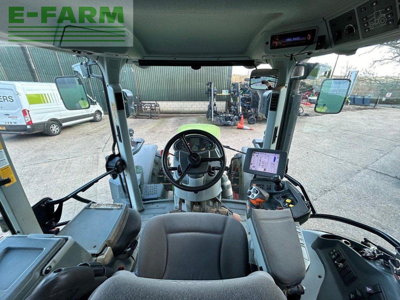 Traktor typu CLAAS ARION 650 T3B, Gebrauchtmaschine w LUTON (Zdjęcie 11)