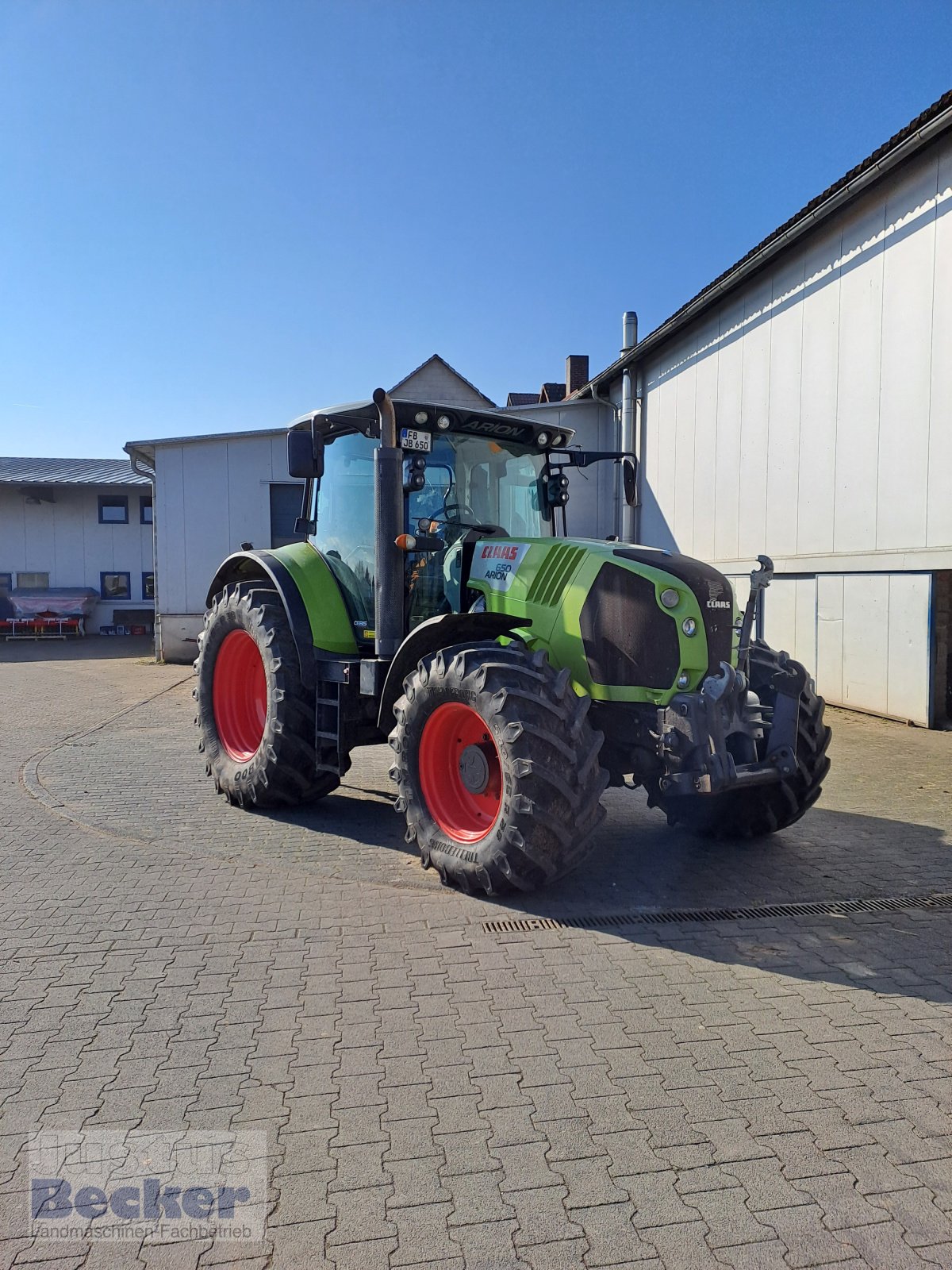 Traktor of the type CLAAS Arion 650 T4i, Gebrauchtmaschine in Weimar-Niederwalgern (Picture 3)