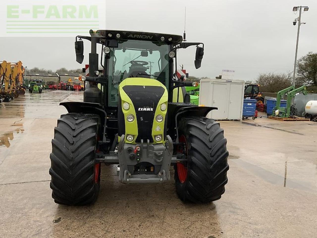 Traktor от тип CLAAS arion 650 tractor (st25369), Gebrauchtmaschine в SHAFTESBURY (Снимка 3)