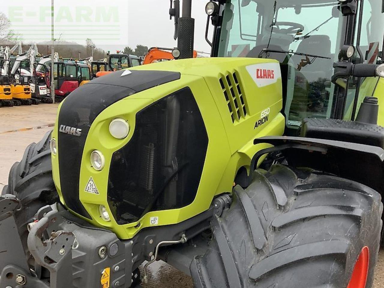Traktor от тип CLAAS arion 650 tractor (st25369), Gebrauchtmaschine в SHAFTESBURY (Снимка 14)