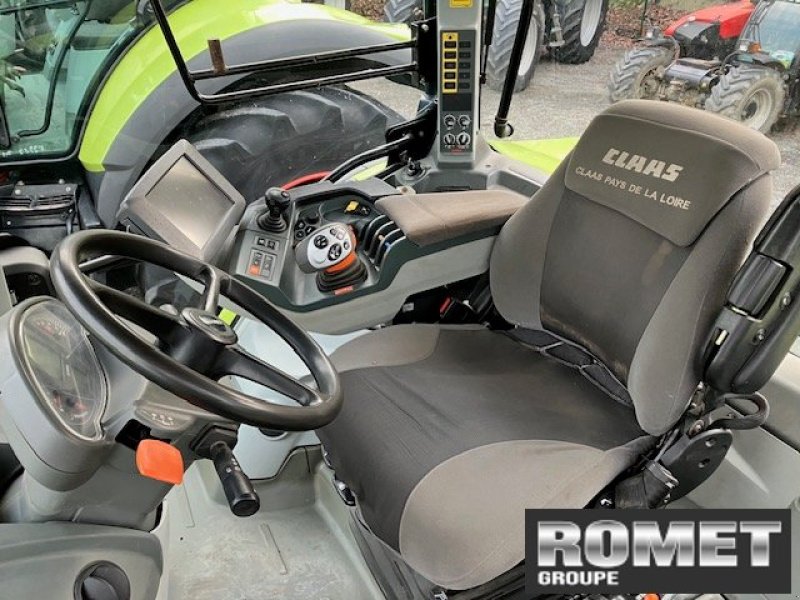 Traktor типа CLAAS ARION 650, Gebrauchtmaschine в Gennes sur glaize (Фотография 4)