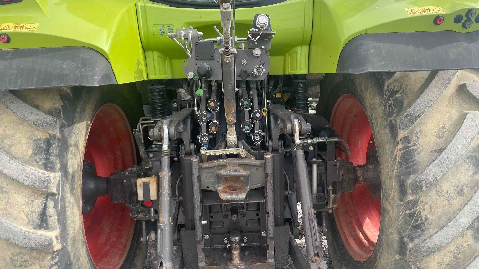 Traktor des Typs CLAAS ARION 650, Gebrauchtmaschine in ST ELIX THEUX (Bild 7)