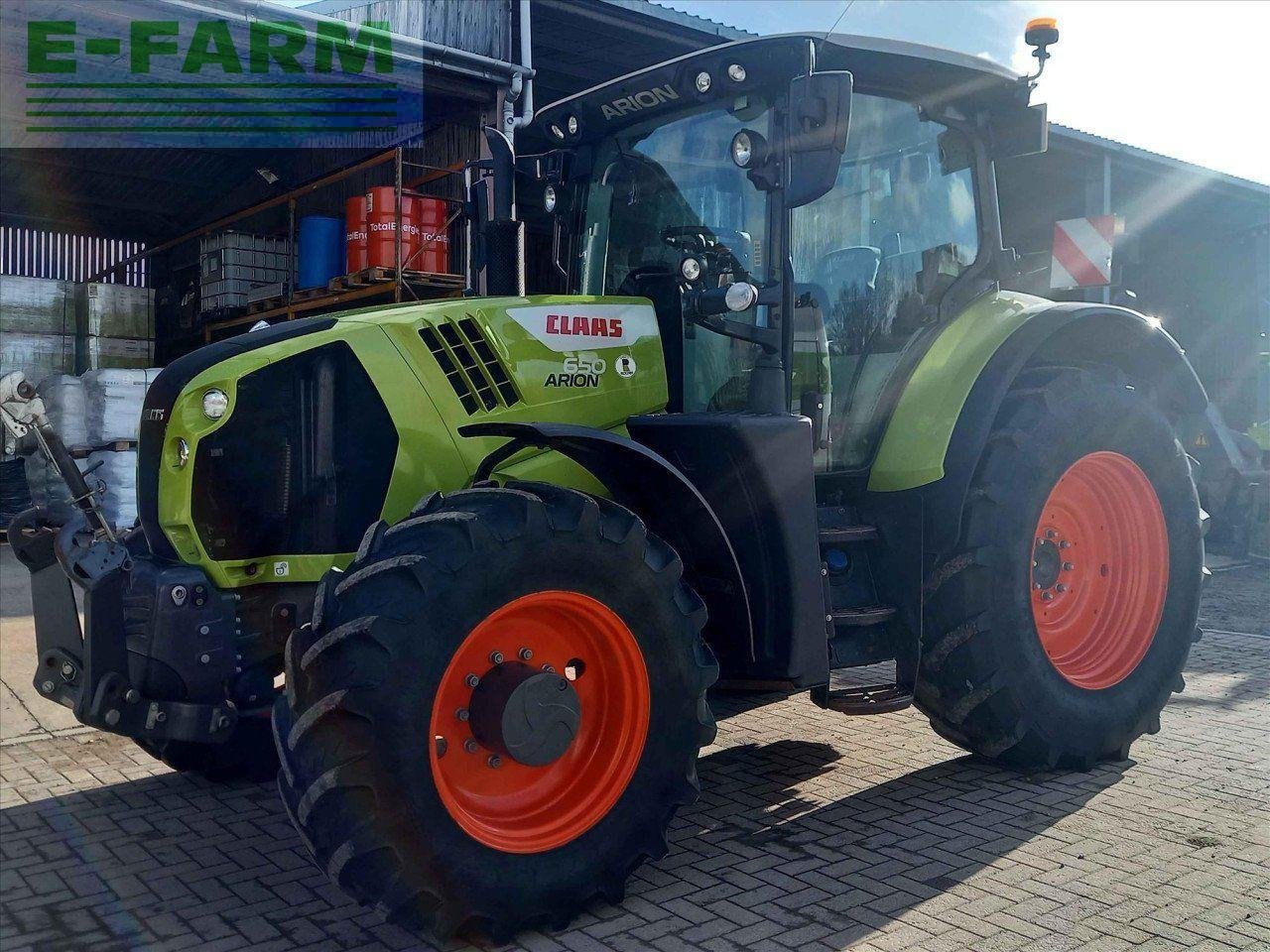 Traktor van het type CLAAS ARION 650, Gebrauchtmaschine in CORNHILL-ON-TWEED (Foto 2)