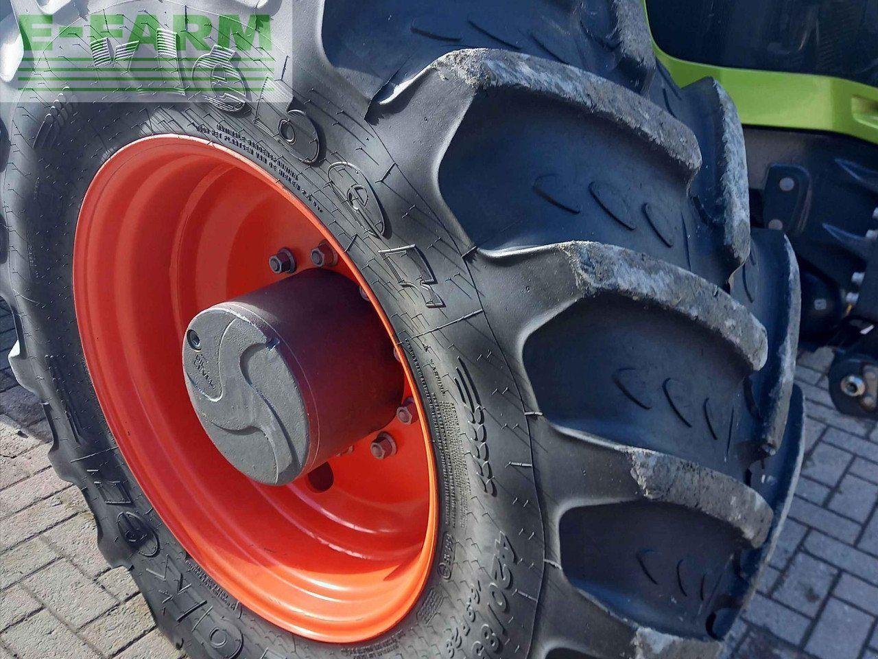 Traktor van het type CLAAS ARION 650, Gebrauchtmaschine in CORNHILL-ON-TWEED (Foto 9)