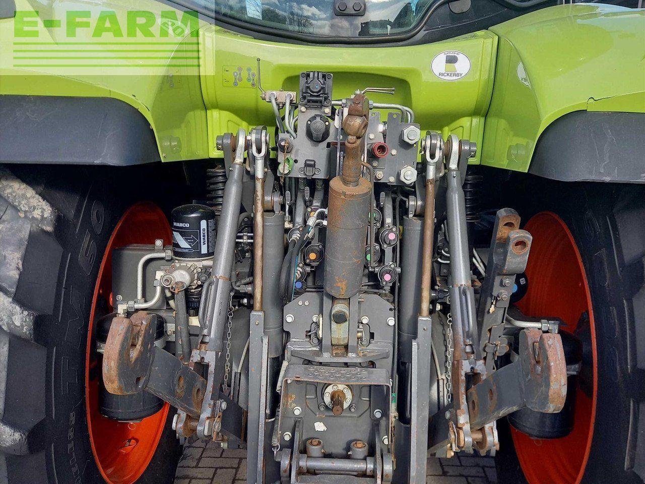 Traktor van het type CLAAS ARION 650, Gebrauchtmaschine in CORNHILL-ON-TWEED (Foto 11)