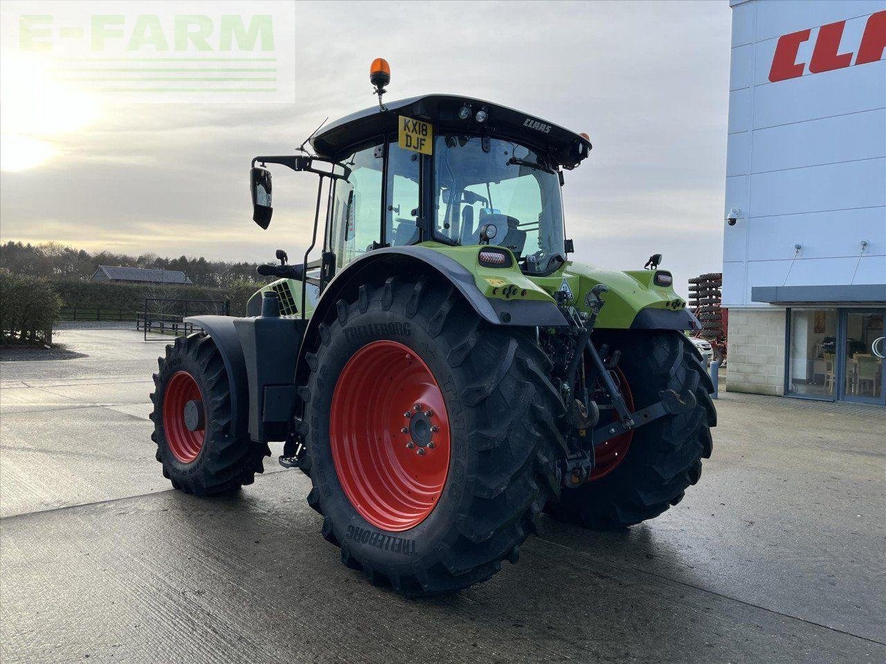 Traktor of the type CLAAS ARION 650, Gebrauchtmaschine in SUFFOLK (Picture 8)