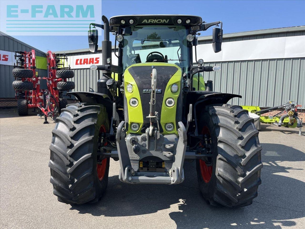 Traktor типа CLAAS ARION 650, Gebrauchtmaschine в SUFFOLK (Фотография 2)