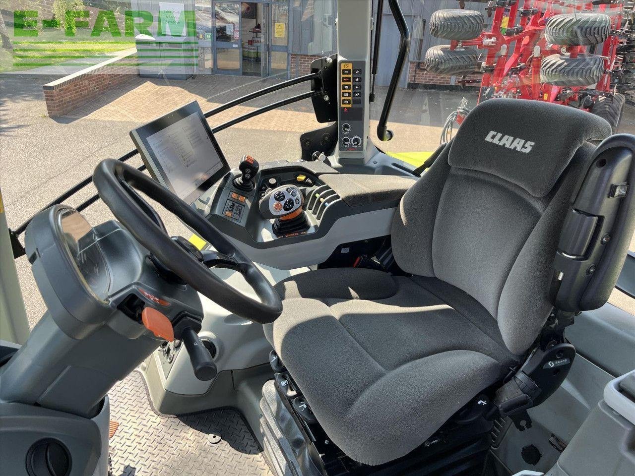 Traktor типа CLAAS ARION 650, Gebrauchtmaschine в SUFFOLK (Фотография 10)