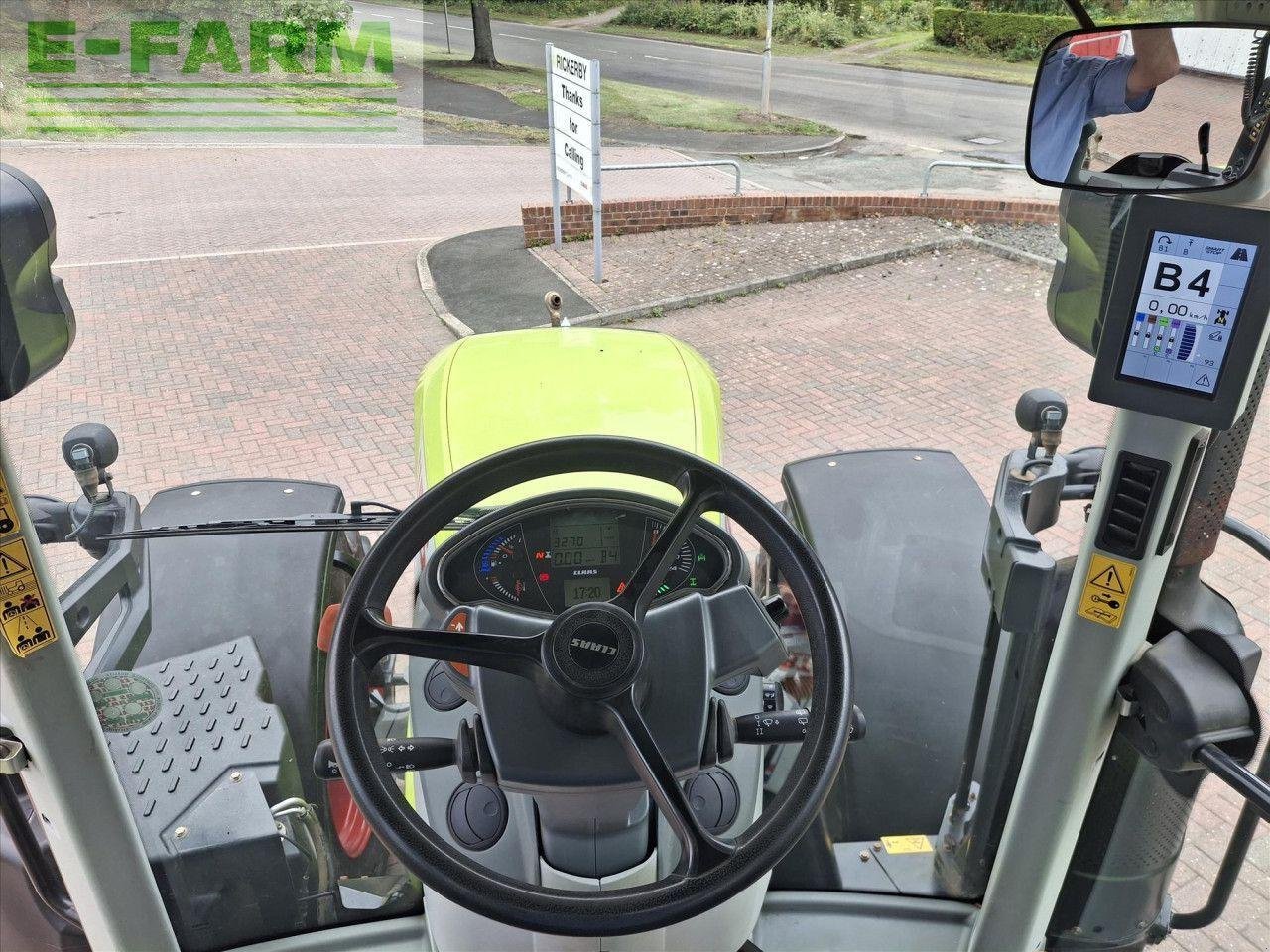 Traktor typu CLAAS ARION 650, Gebrauchtmaschine v CORNHILL-ON-TWEED (Obrázek 11)