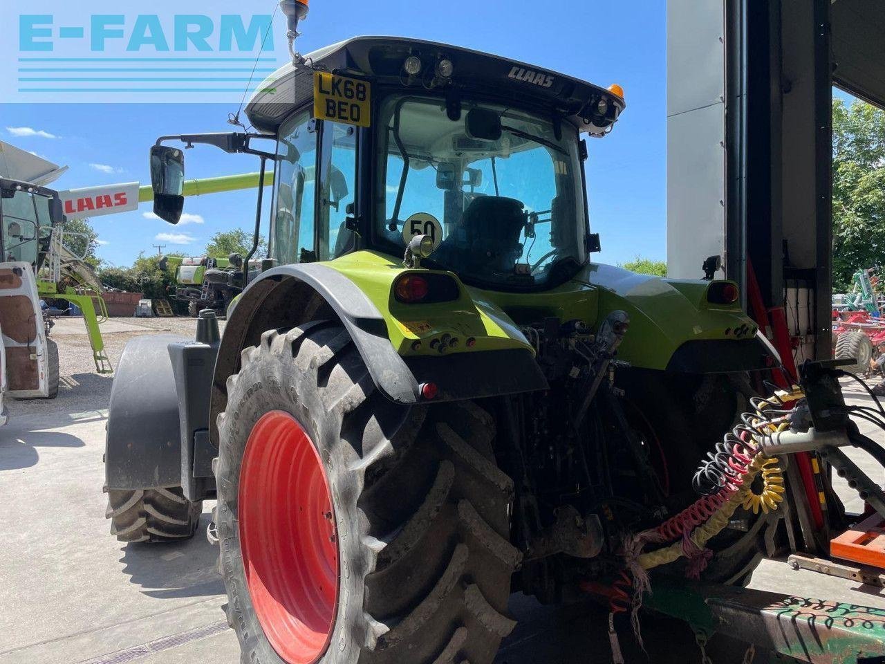 Traktor typu CLAAS ARION 650, Gebrauchtmaschine v PETWORTH (Obrázek 4)
