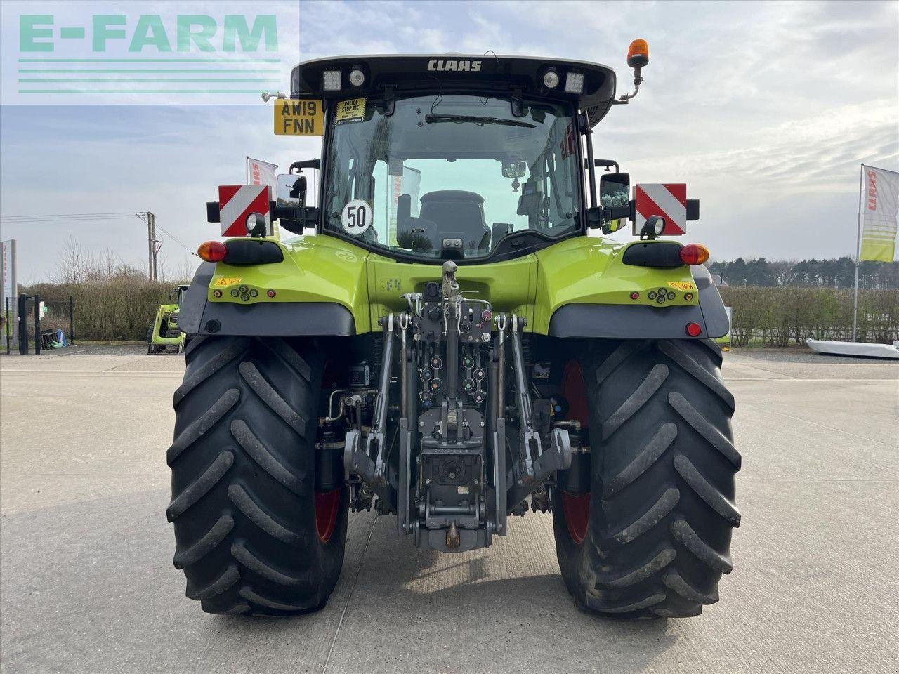Traktor of the type CLAAS ARION 650, Gebrauchtmaschine in SUFFOLK (Picture 7)